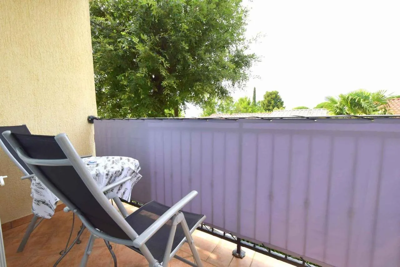 Apartment In Njivice/Insel Krk 13218